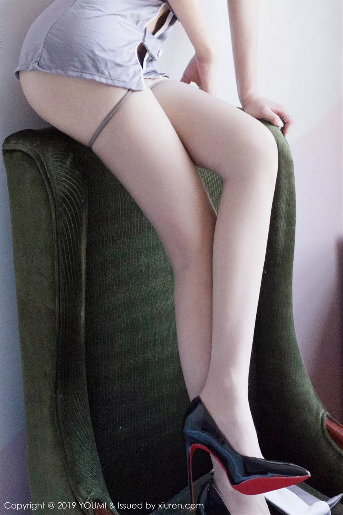 秀人集.com_[YouMi尤蜜荟]Vol.326_气质女神孙梦瑶V私房开档情趣内衣露豪乳惹火诱惑写真58P