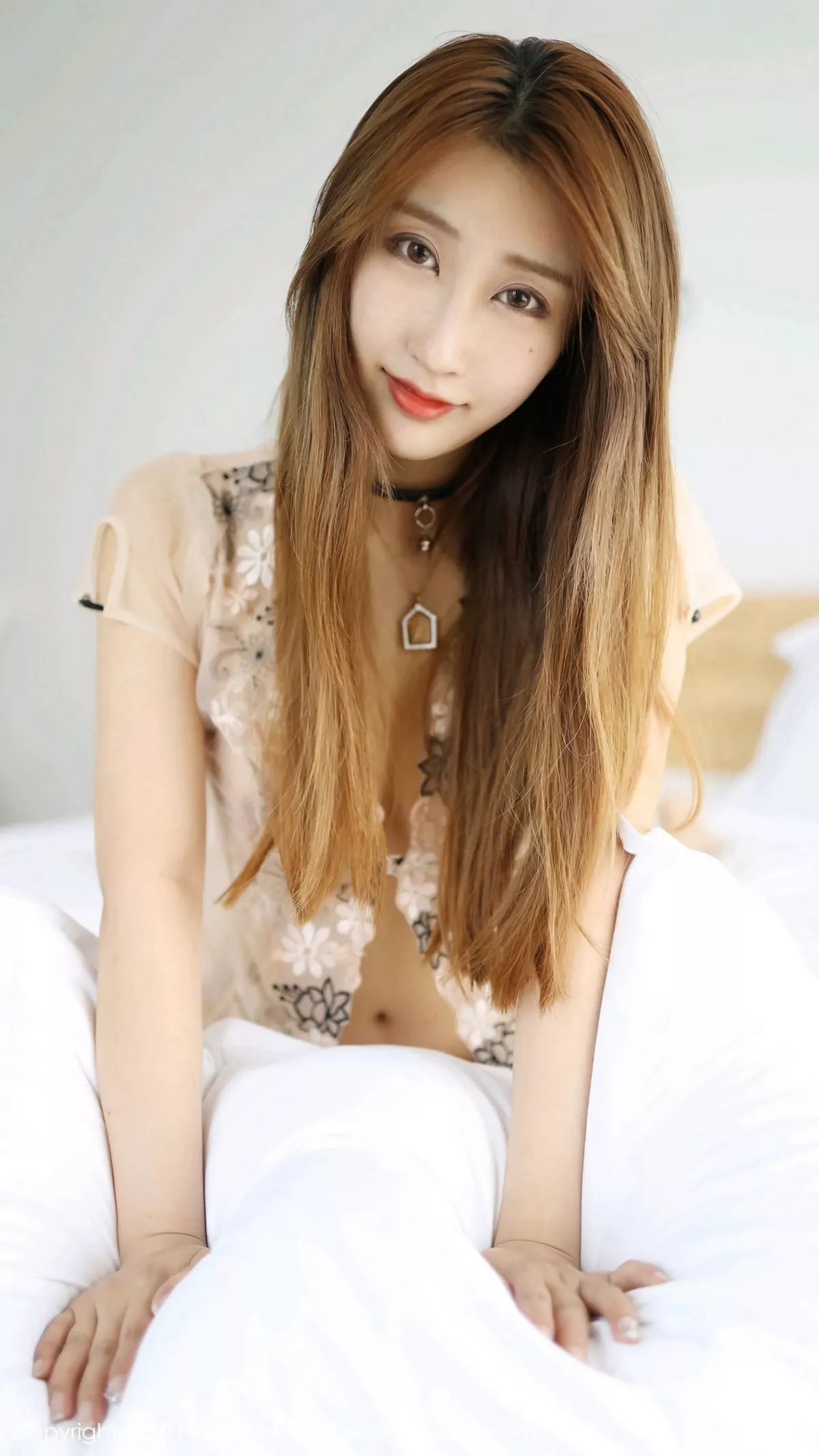 秀人集.com_[MyGirl美媛馆]Vol.375_嫩模奈美nana私房床上薄纱透视内衣配丁字裤惹火诱惑写真63P