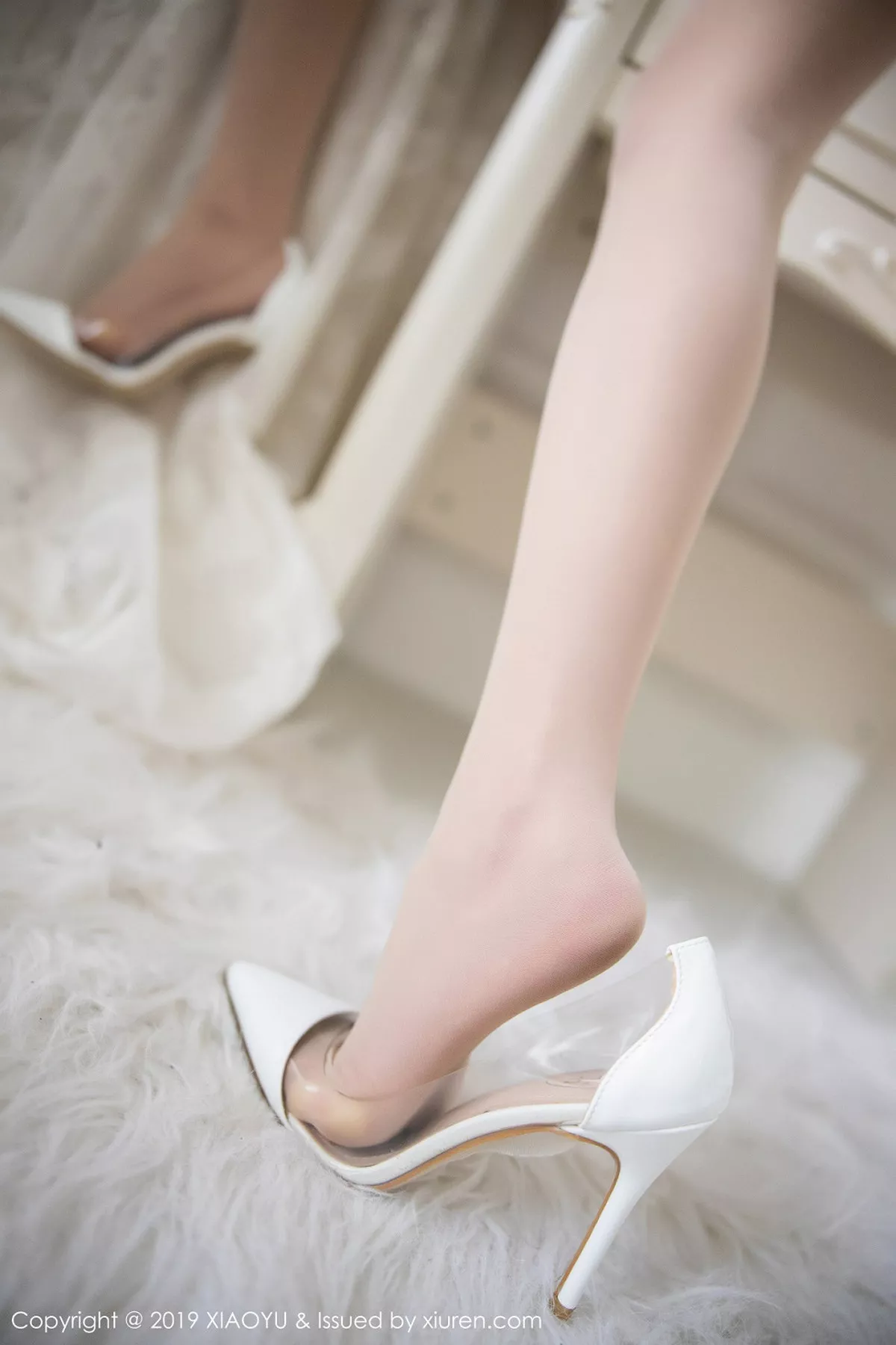 秀人集.com_[XiaoYu画语界]Vol.114_女神杨晨晨sugar私房粉色古典韵味旗袍配肉丝裤袜诱惑写真65P