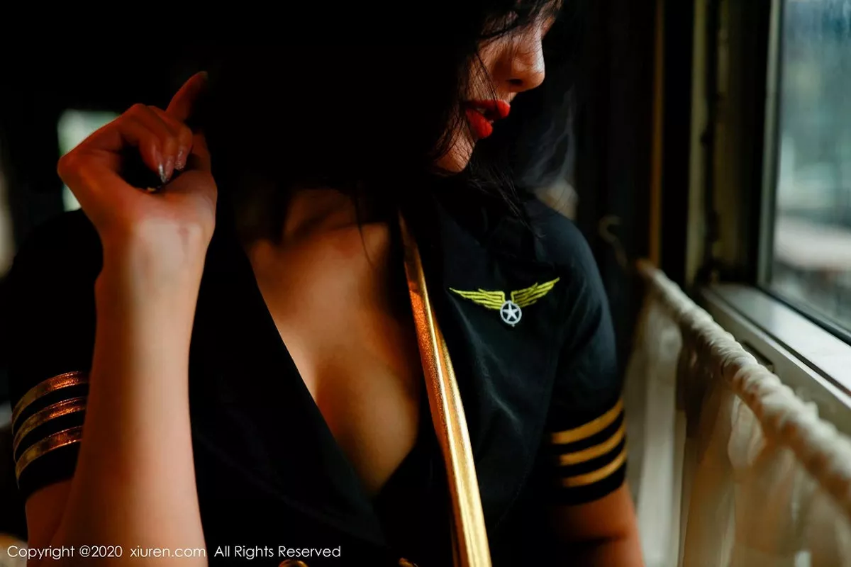 秀人集.com_[XiuRen秀人网]No.2036_嫩模就是阿朱啊列车服务员主题透视缕空蕾丝内裤极致诱惑写真102P