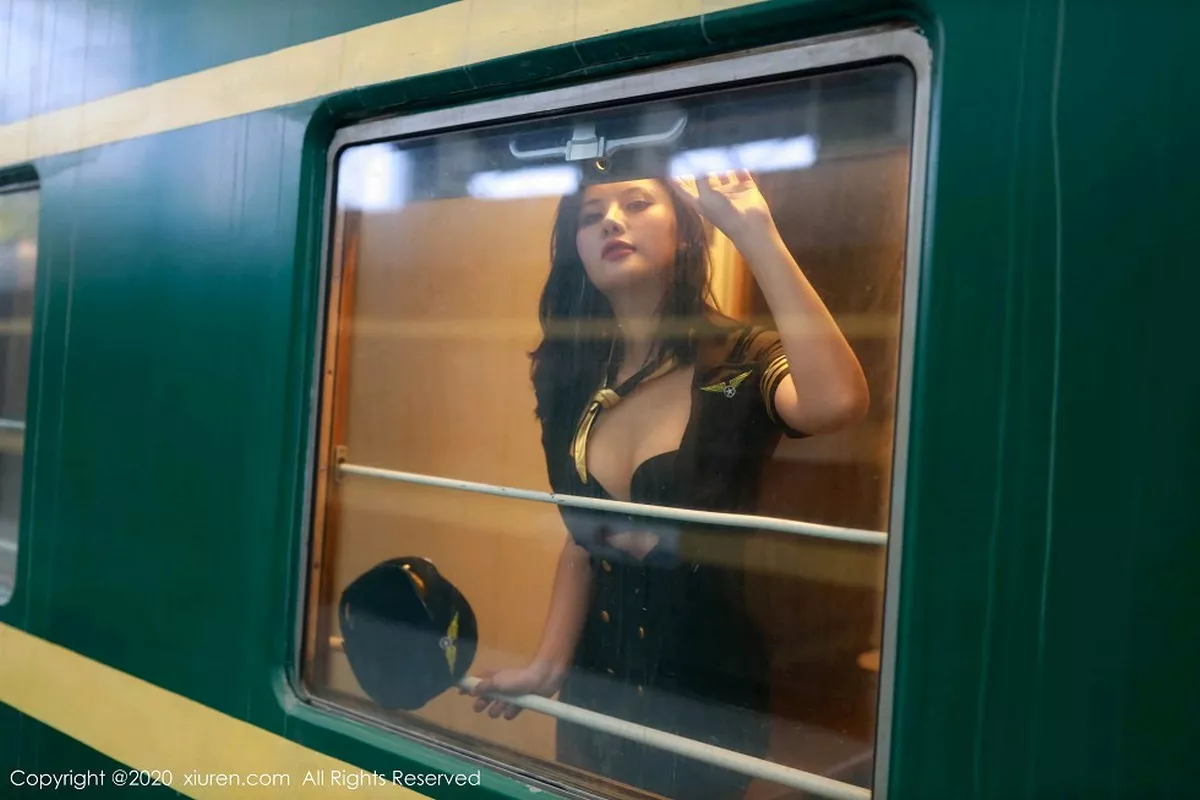 秀人集.com_[XiuRen秀人网]No.2036_嫩模就是阿朱啊列车服务员主题透视缕空蕾丝内裤极致诱惑写真102P