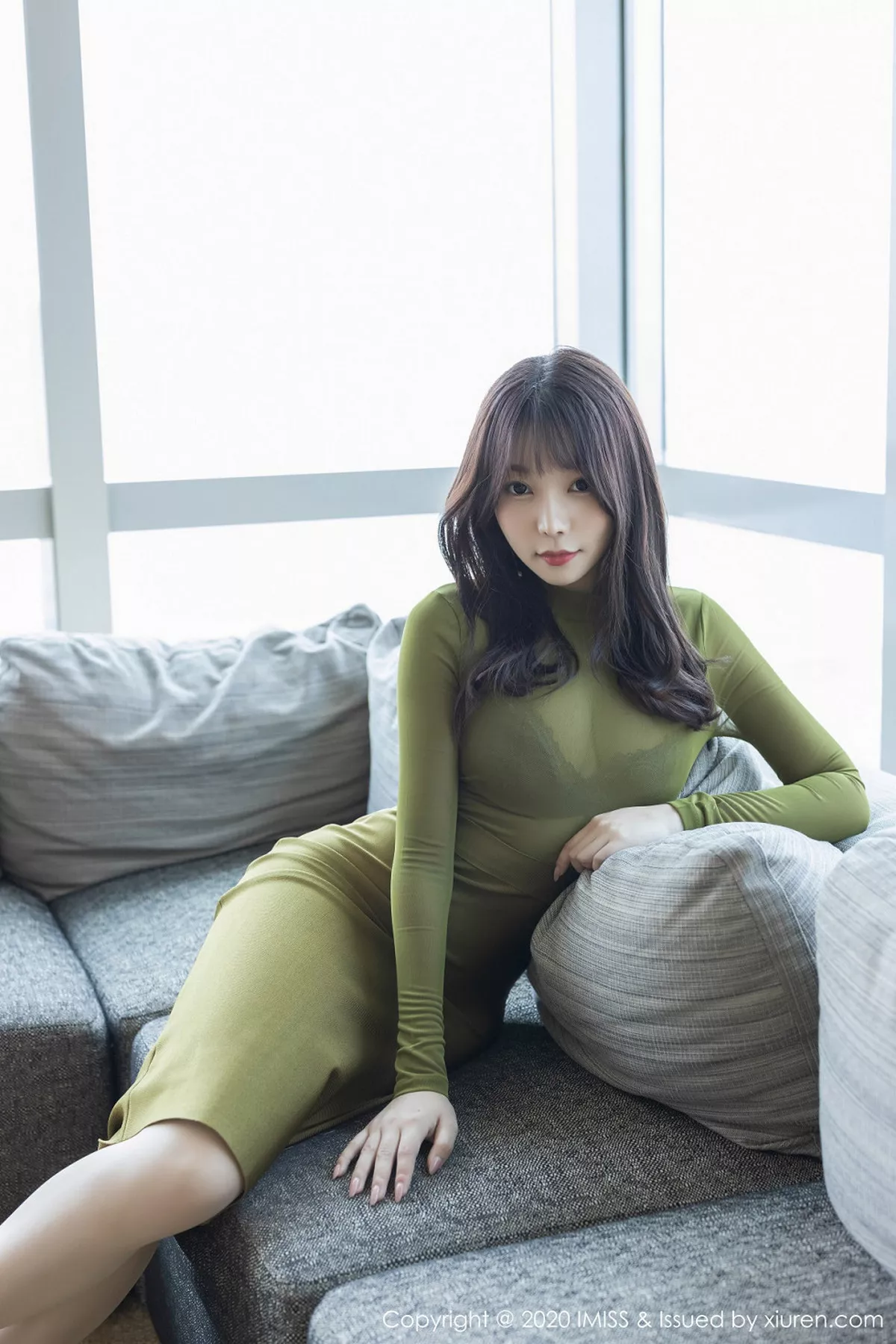 秀人集.com_[IMISS爱蜜社]Vol.442_女神芝芝Booty私房镂空内衣配肉丝裤袜秀翘臀美腿诱人写真77P