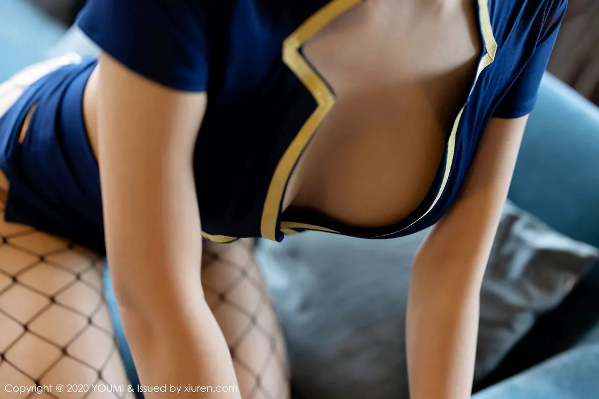 秀人集.com_[YouMi尤蜜荟]Vol.445_嫩模白露小猪私房情趣制服配黑丝渔网秀火辣身材诱惑写真54P