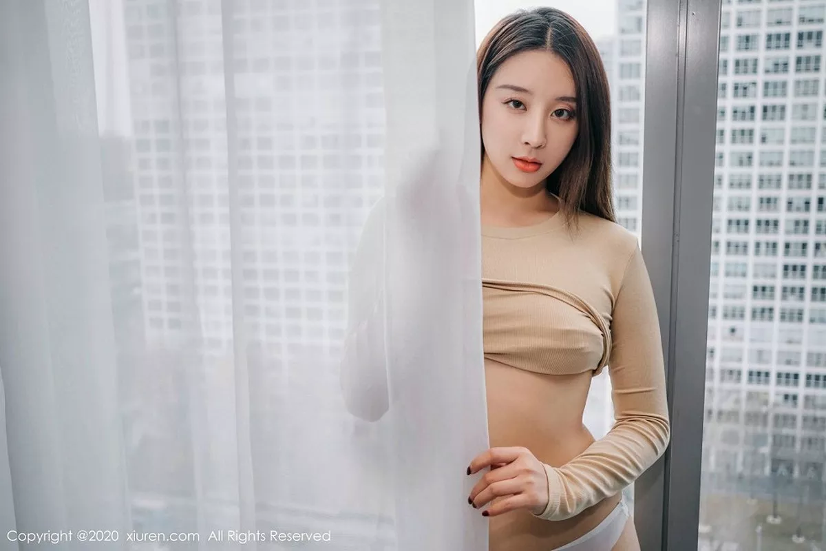 秀人集.com_[XiuRen秀人网]No.2124_嫩模筱慧私房性感内衣系列半脱内裤露翘臀撩人诱惑写真61P