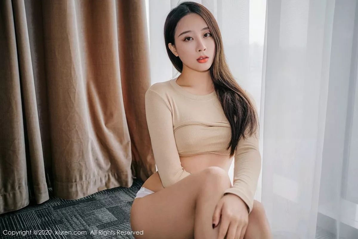 秀人集.com_[XiuRen秀人网]No.2124_嫩模筱慧私房性感内衣系列半脱内裤露翘臀撩人诱惑写真61P