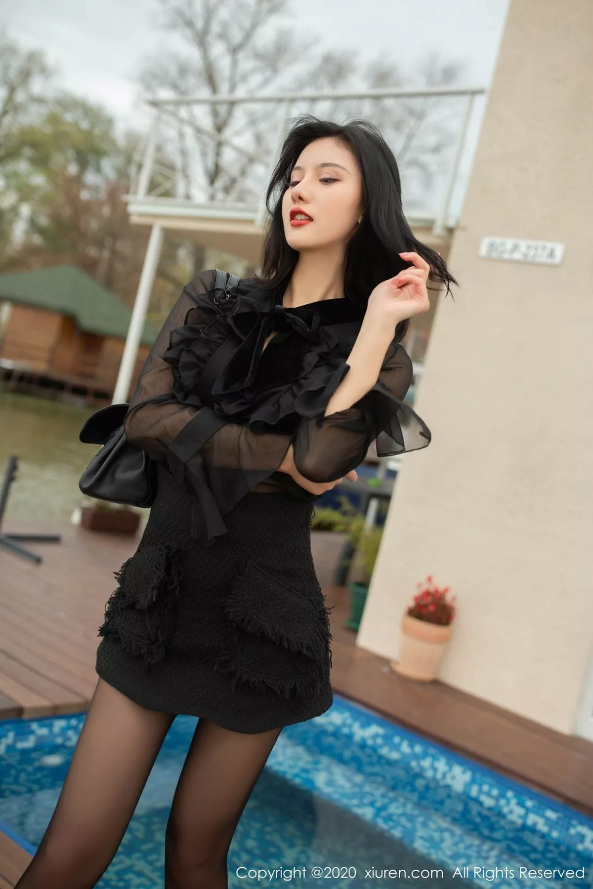 秀人集.com_[XiuRen秀人网]No.2128_嫩模就是阿朱啊东欧旅拍置业顾问主题破烂黑丝袜诱人写真69P