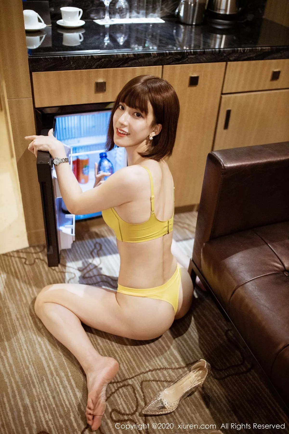 秀人集.com_[XiuRen秀人网]No.2130_嫩模林文文yooki蓝色秘书OL主题半脱露性感内衣诱惑写真68P