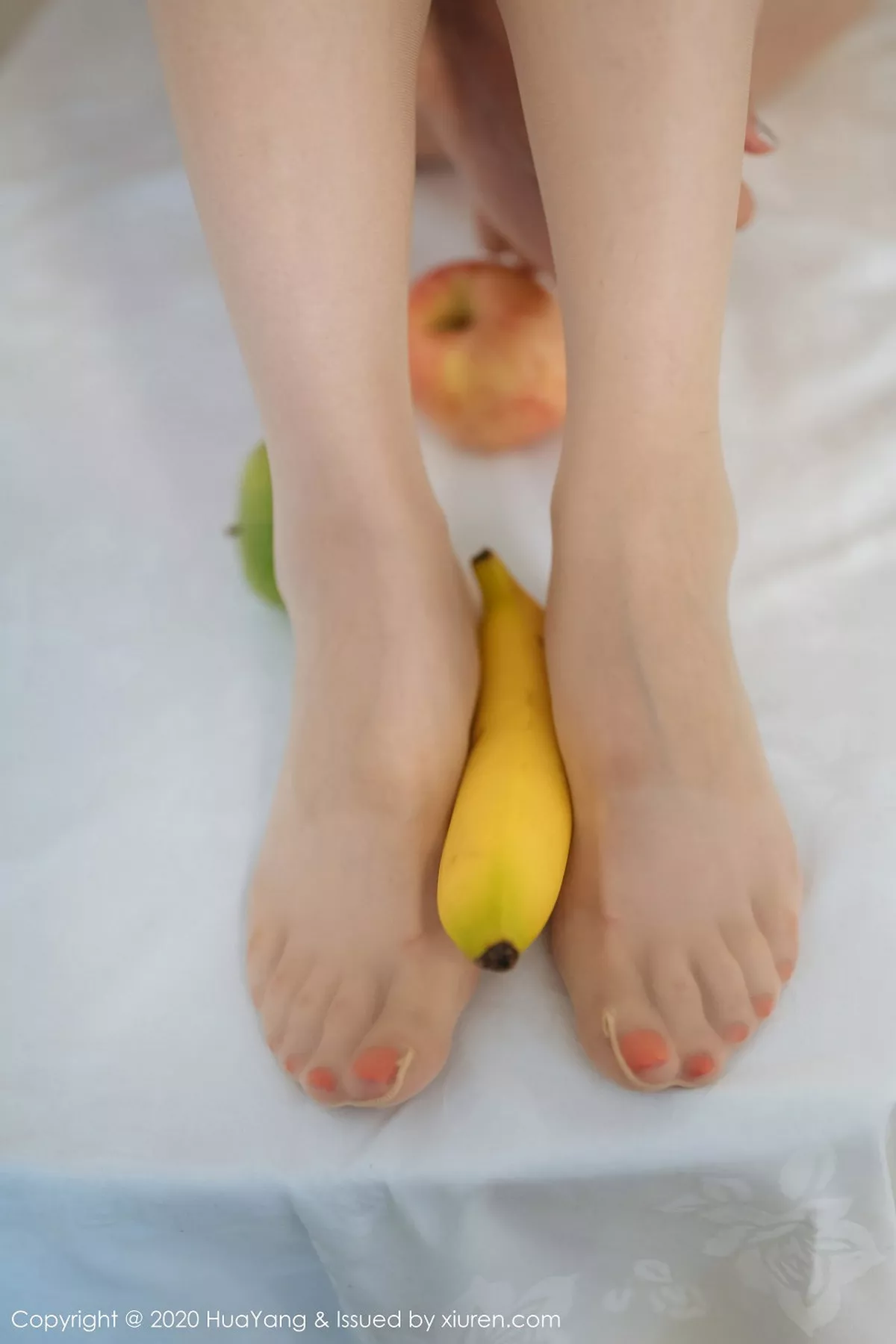 秀人集.com_[HuaYang花漾]Vol.237_嫩模梦心月私房真空女仆装侧露豪乳无内肉丝撩人诱惑写真42P