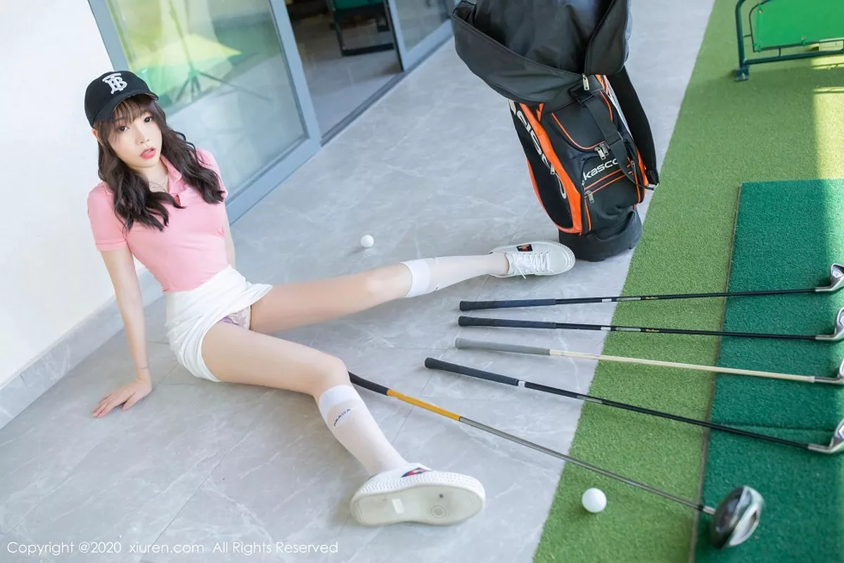 秀人集.com_[XiuRen秀人网]No.2091_女神芝芝Booty高尔夫主题户外半脱露性感内衣撩人诱惑写真103P