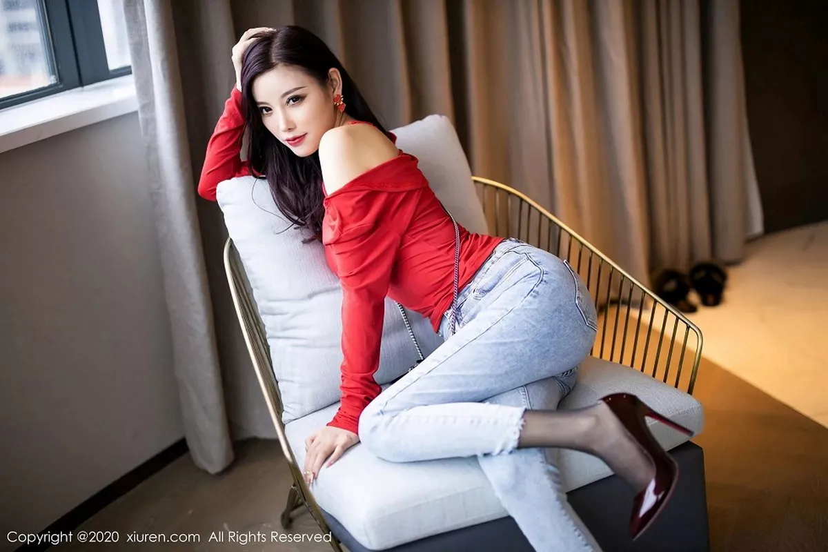 秀人集.com_[XiuRen秀人网]No.2200_女神杨晨晨sugar私房红色内衣配黑丝裤袜秀翘臀美腿诱惑写真88P