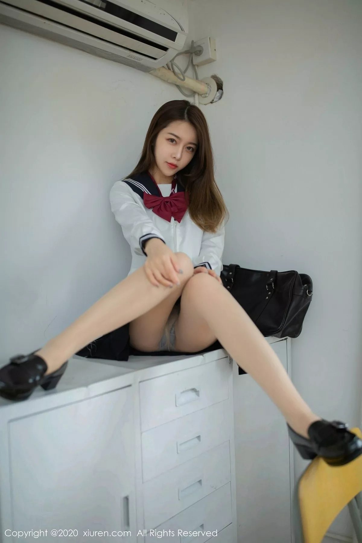 秀人集.com_[XiuRen秀人网]No.2230_嫩模夏诗雯Sally校园遭遇主题学生制服秀蕾丝内衣诱人写真66P