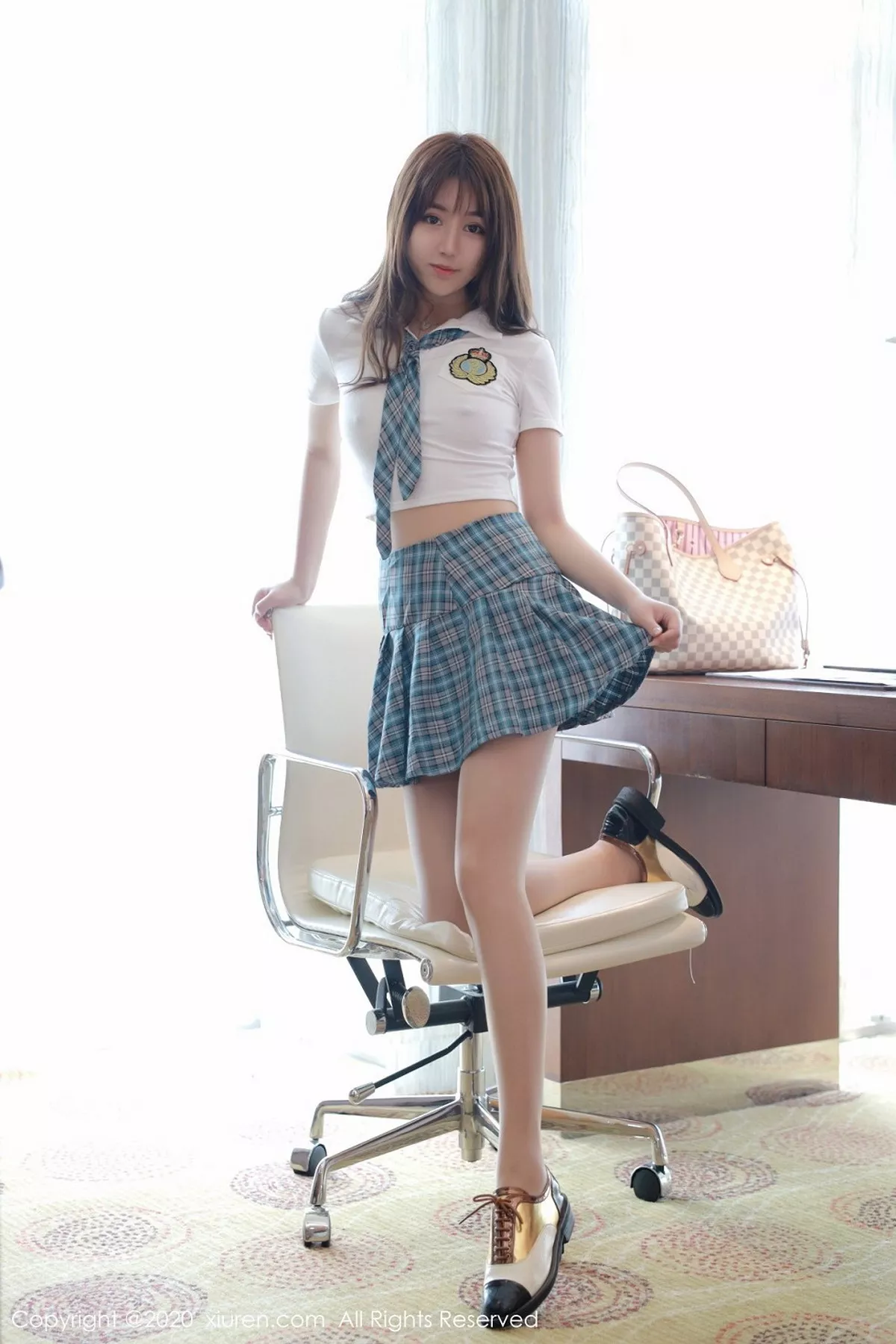 秀人集.com_[XiuRen秀人网]No.2291_嫩模梦梵经典JK少女制服主题半脱短裙露性感内裤翘臀诱惑写真52P