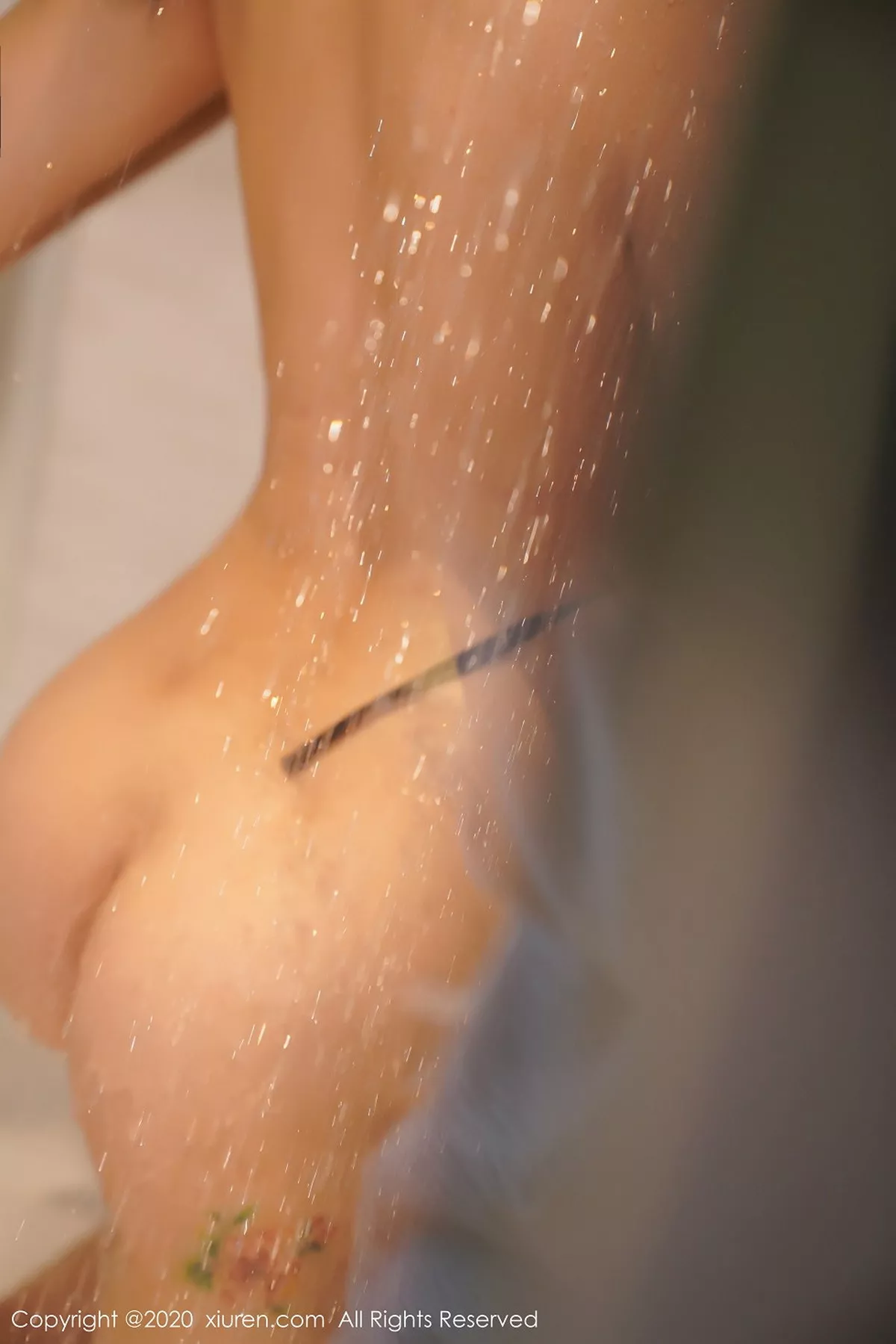 秀人集.com_[XiuRen秀人网]No.2264_性感御姐果儿Victoria健身房主题+浴室大尺度全裸极致诱惑写真62P