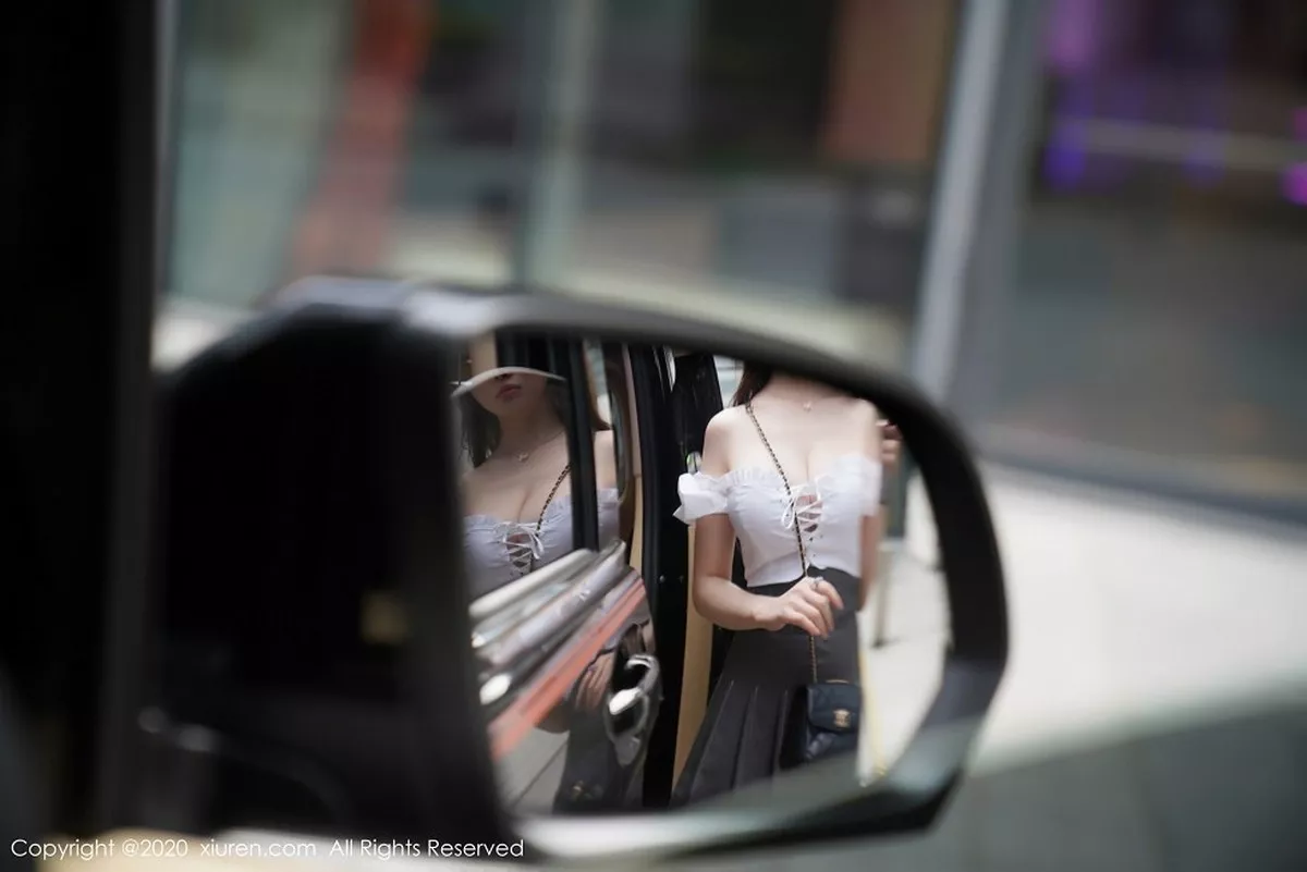 秀人集.com_[XiuRen秀人网]No.2408_女神糯美子Mini商务车车拍主题性感短裙秀火辣身材诱惑写真71P