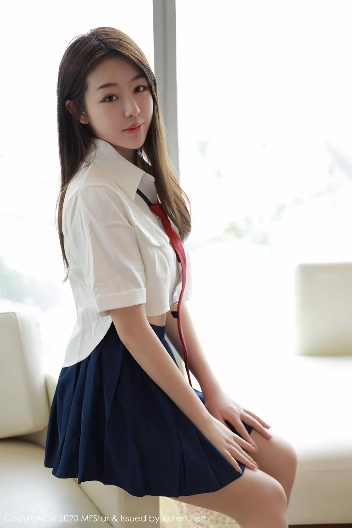 秀人集.com_[MFStar模范学院]Vol.362_嫩模梦梵私房性感JK制服露蕾丝内裤秀翘臀诱惑写真53P