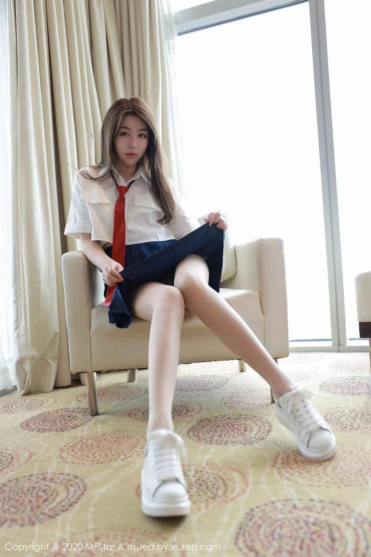 秀人集.com_[MFStar模范学院]Vol.362_嫩模梦梵私房性感JK制服露蕾丝内裤秀翘臀诱惑写真53P