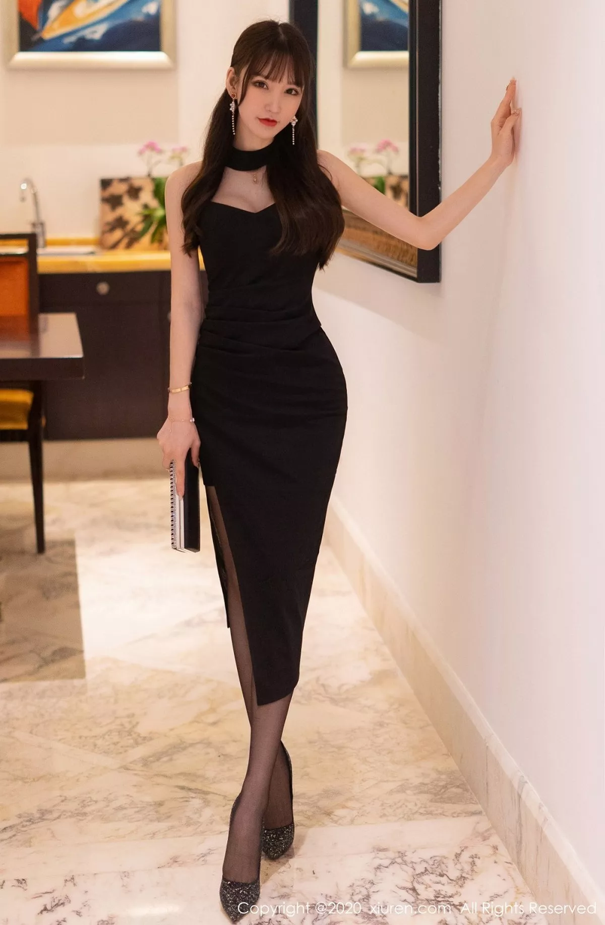 秀人集.com_[XiuRen秀人网]No.2418_女神周于希Sandy三亚旅拍脱典雅礼裙红色内衣配黑丝袜诱惑写真66P