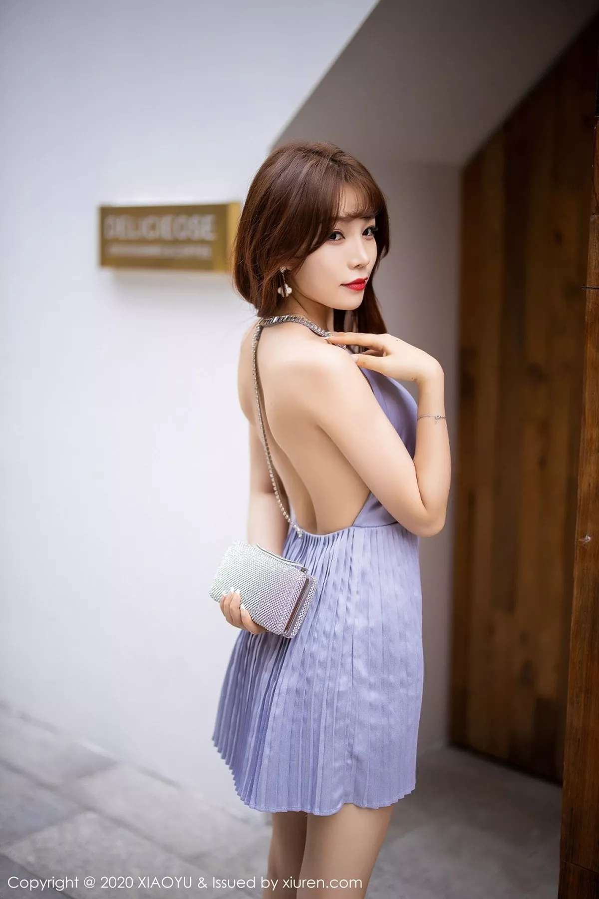 秀人集.com_[XiaoYu画语界]Vol.344_女神芝芝Booty街拍系列时尚粉红紧身运动衣完美诱惑写真101P