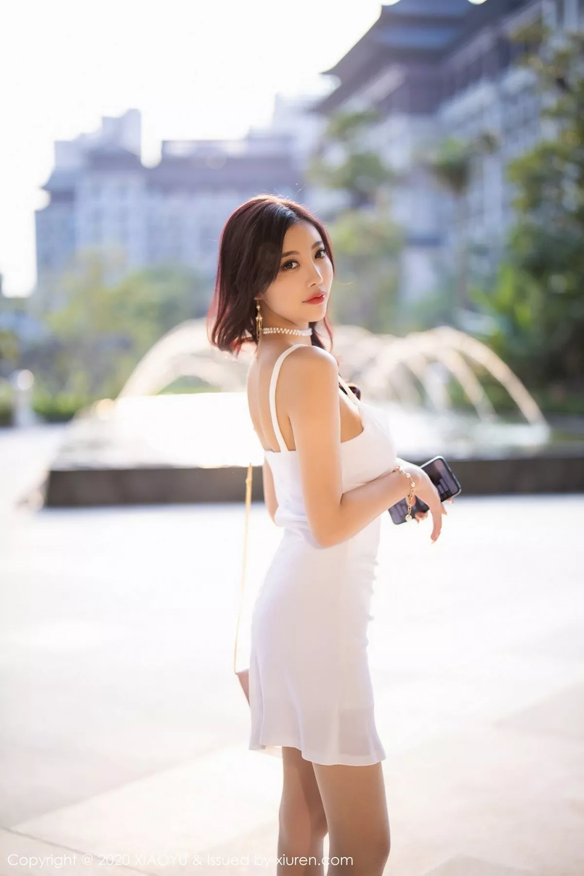 秀人集.com_[XiaoYu画语界]Vol.331_女神杨晨晨sugar私房白色吊裙配肉丝裤袜妩媚诱惑写真67P