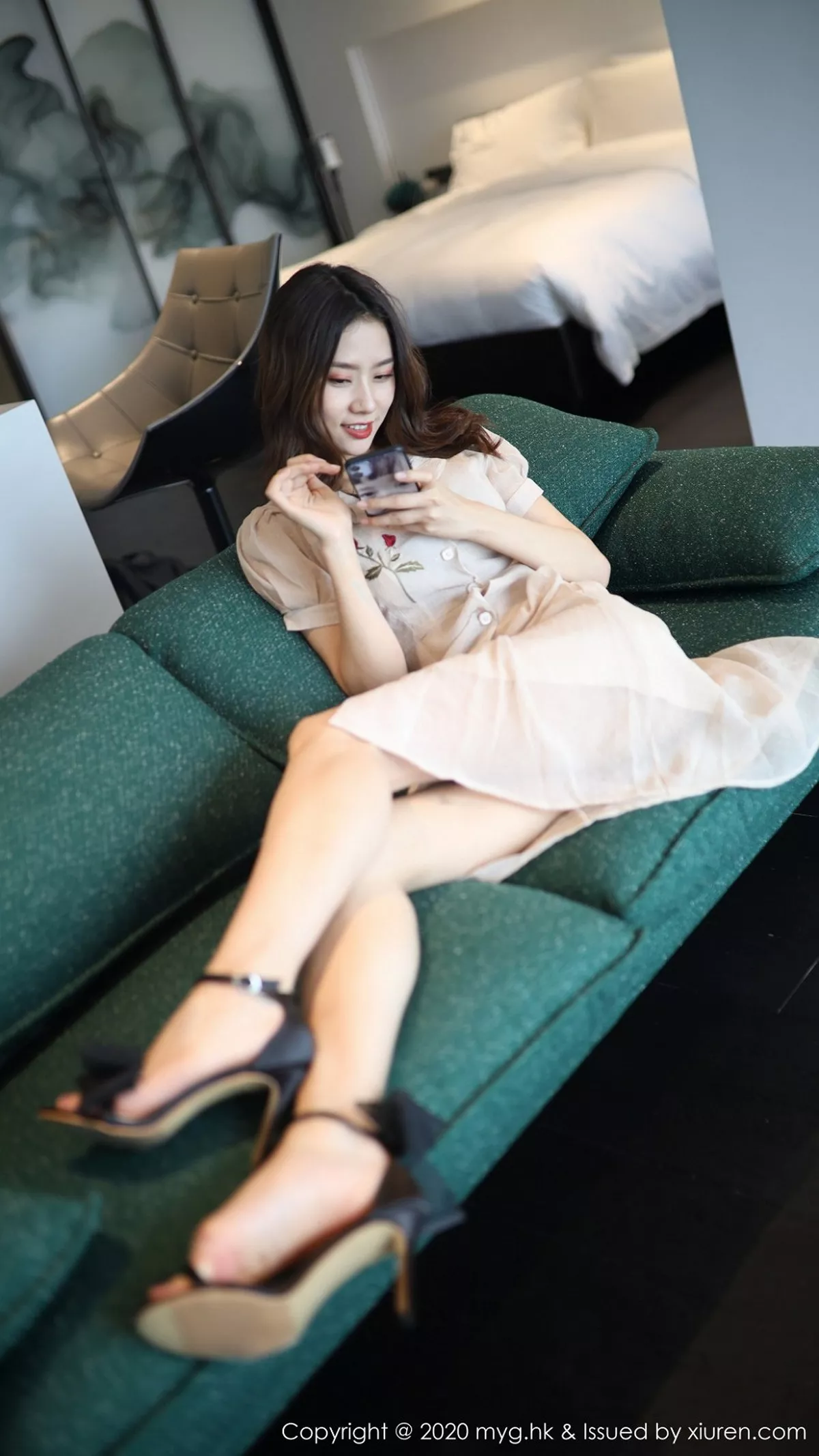 秀人集.com_[MyGirl美媛馆]Vol.447_嫩模方子萱大理旅拍私房典雅长裙半脱秀完美身材诱惑写真92P