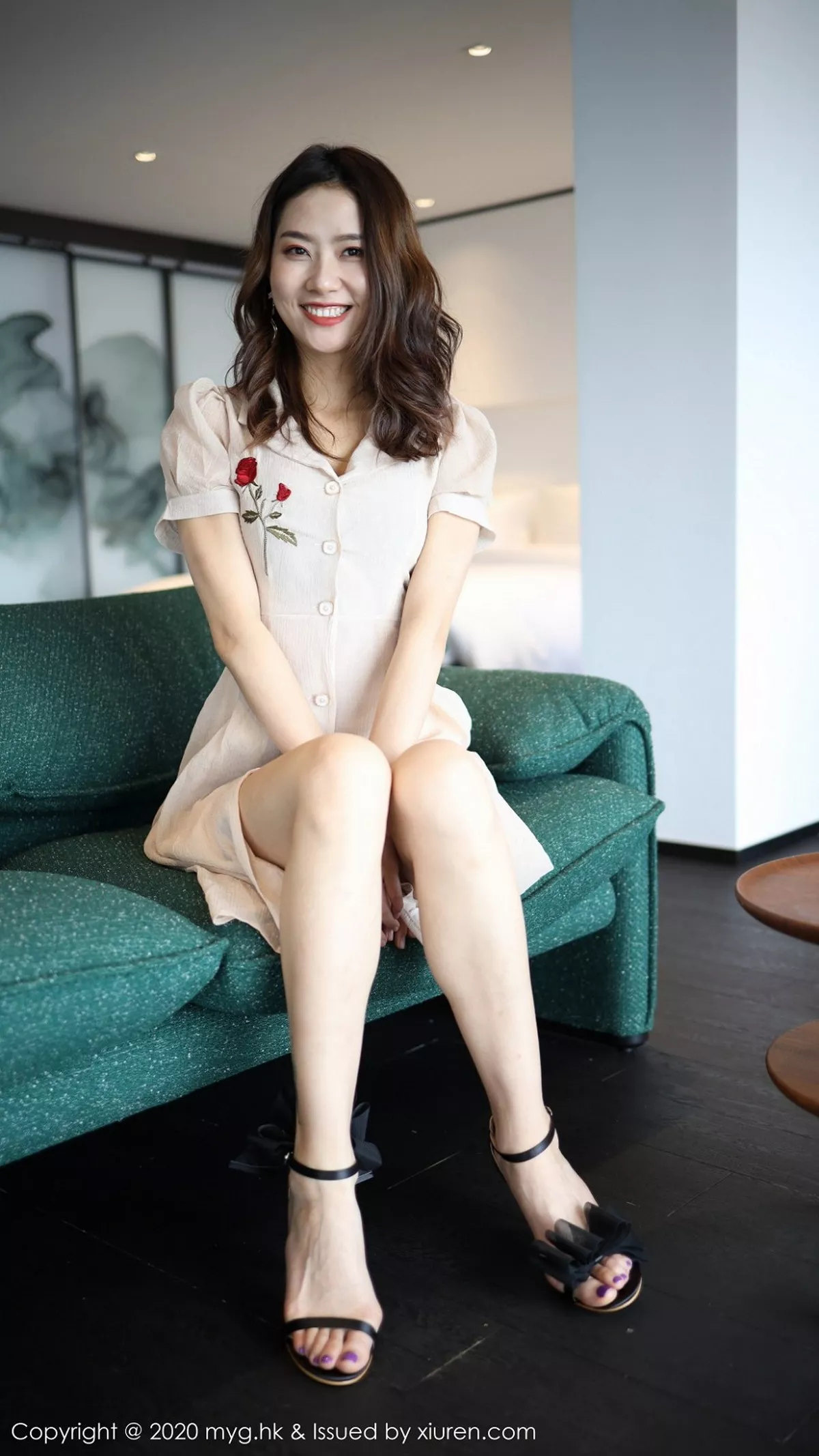 秀人集.com_[MyGirl美媛馆]Vol.447_嫩模方子萱大理旅拍私房典雅长裙半脱秀完美身材诱惑写真92P