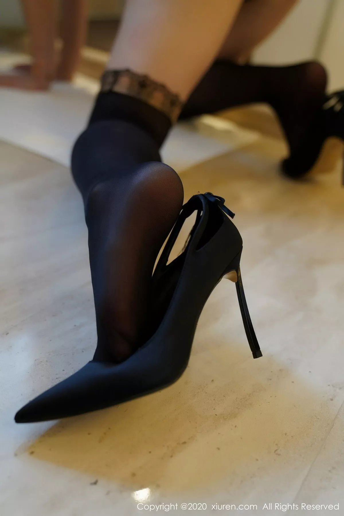 秀人集.com_[XiuRen秀人网]No.2465_女神Egg_尤妮丝私房性感内衣配黑丝袜秀丰乳肥臀极致诱惑写真68P