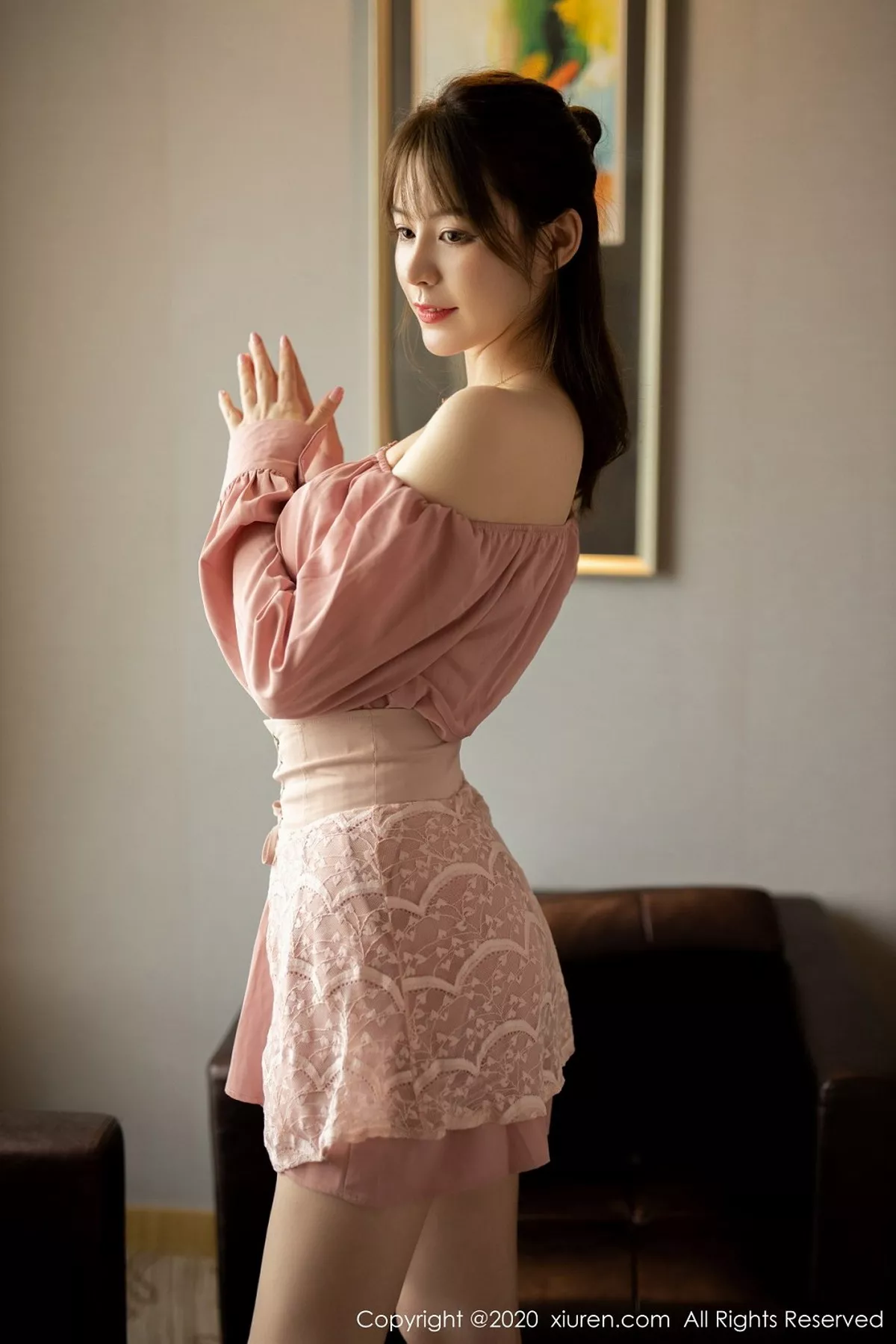 秀人集.com_[XiuRen秀人网]No.2473_嫩模yoo优优私房脱粉色吊裙露性感白色内衣完美身材诱惑写真53P