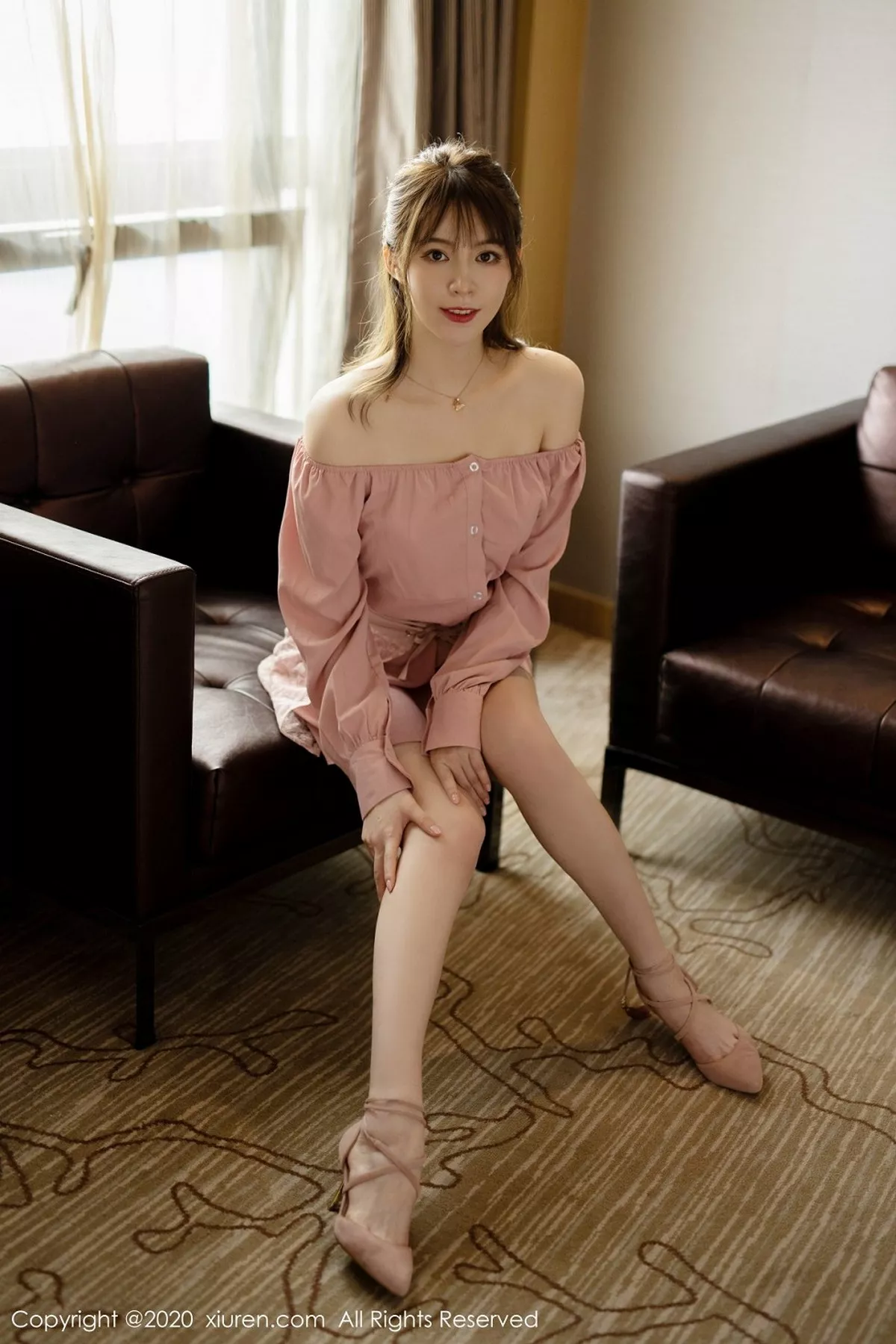 秀人集.com_[XiuRen秀人网]No.2473_嫩模yoo优优私房脱粉色吊裙露性感白色内衣完美身材诱惑写真53P