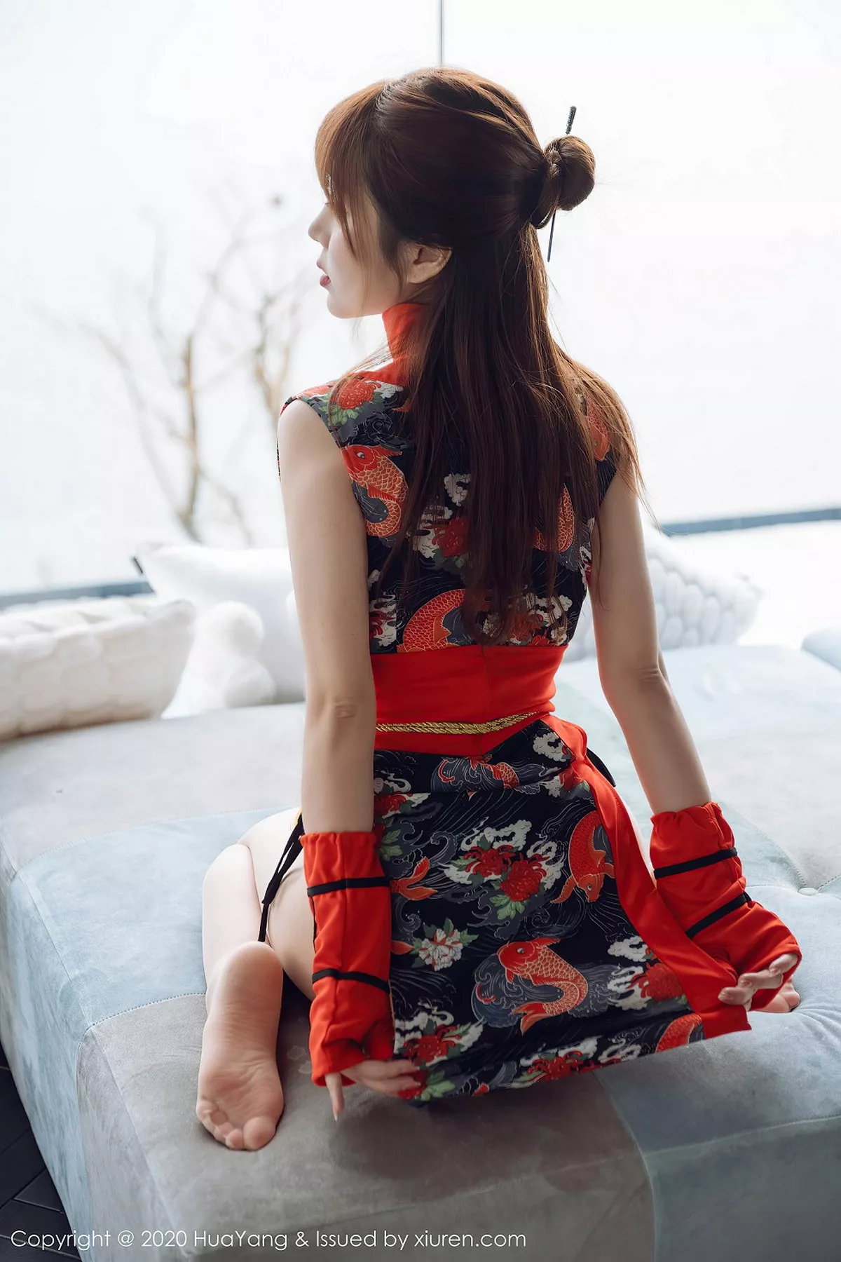 秀人集.com_[HuaYang花漾]Vol.282_女神王雨纯大理旅拍鲜艳和服配超薄肉丝裤袜秀丁字裤诱惑写真60P