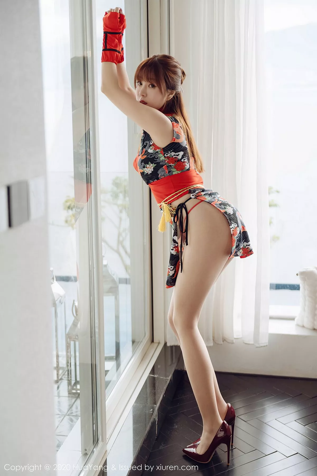 秀人集.com_[HuaYang花漾]Vol.282_女神王雨纯大理旅拍鲜艳和服配超薄肉丝裤袜秀丁字裤诱惑写真60P