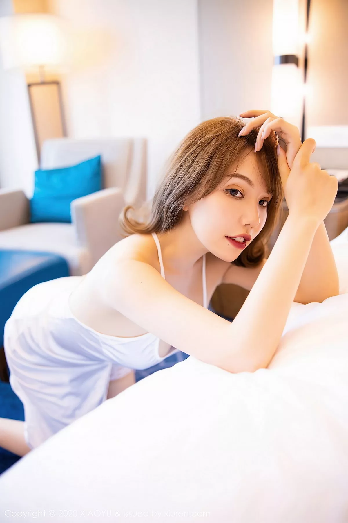 秀人集.com_[XiaoYu画语界]Vol.361_女神黄乐然私房白色华丽吊裙配白色蕾丝吊袜极致魅惑写真115P