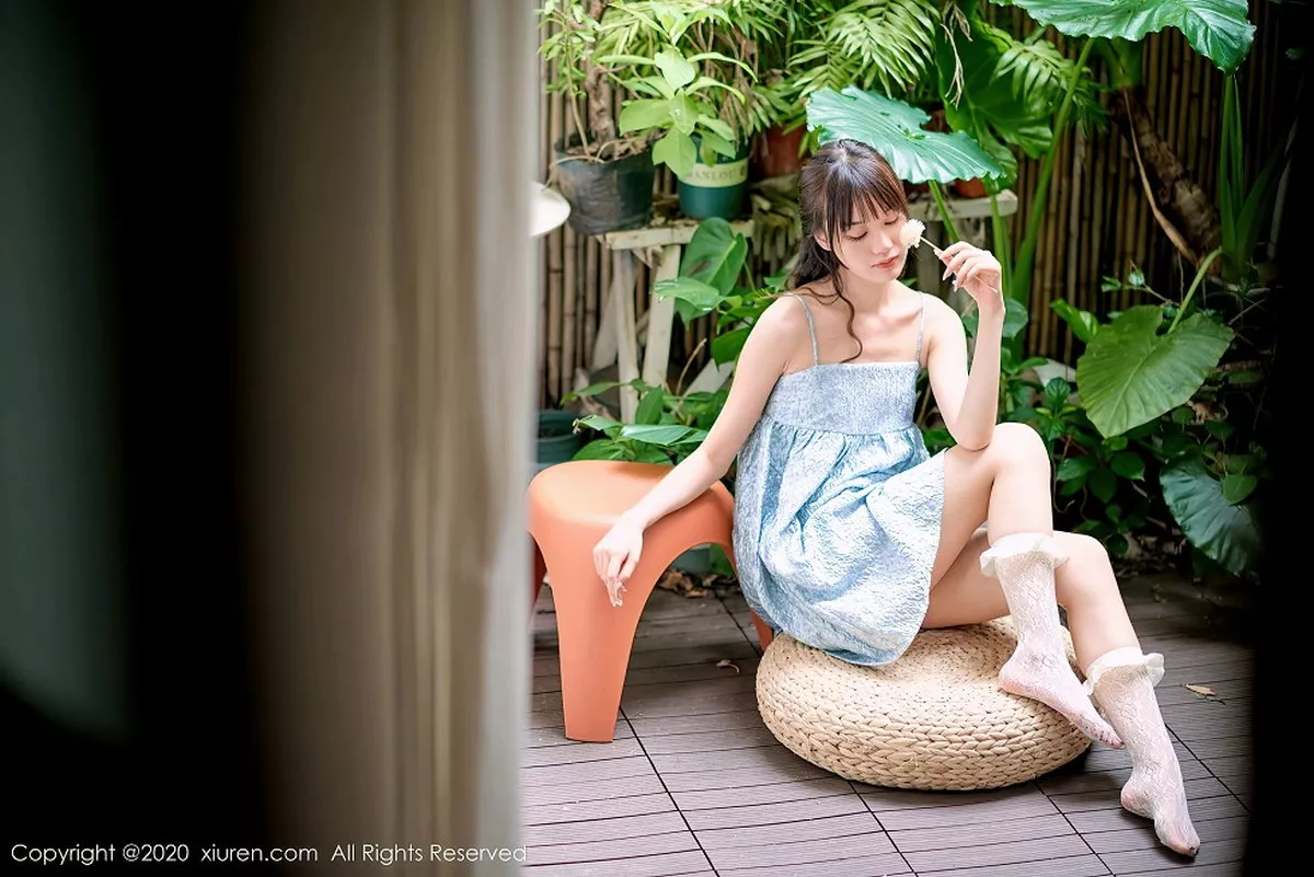 秀人集.com_[XiuRen秀人网]No.2533_新人模特尤其足控福利主题私房吊带连身裙秀美腿玉足性感写真118P