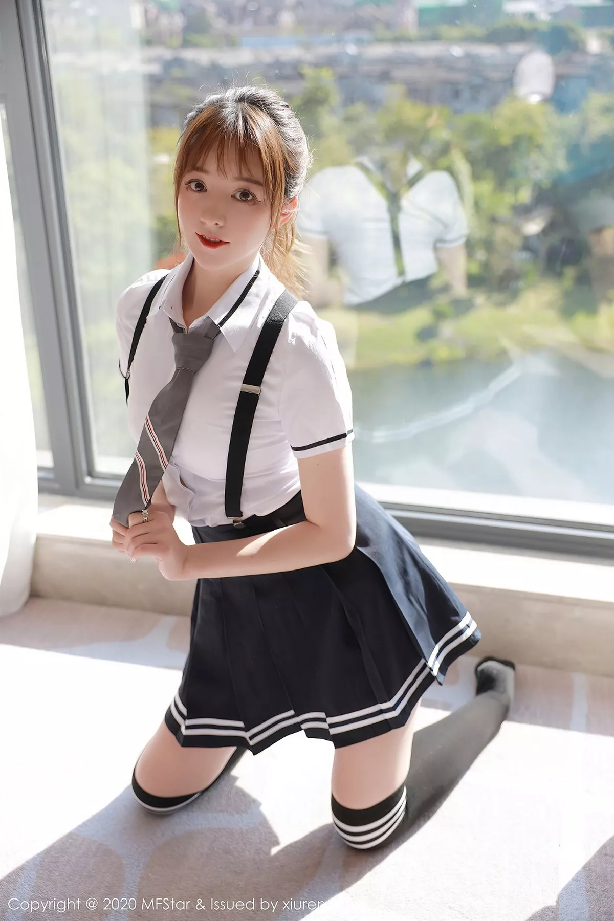 秀人集.com_[MFStar模范学院]Vol.390_嫩模yoo优优四川旅拍学院风校服主题半脱露性感内衣写真67P