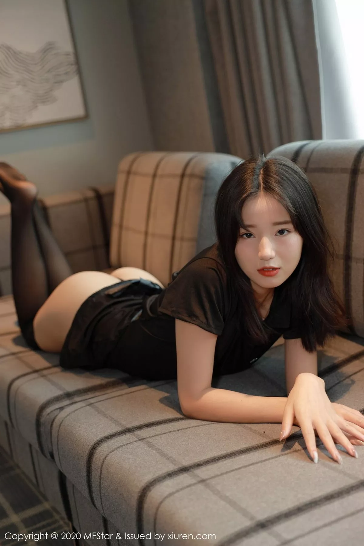 秀人集.com_[MFStar模范学院]Vol.375_嫩模仓井优香私房黑色服饰配丁字裤黑色蕾丝袜魅惑写真66P