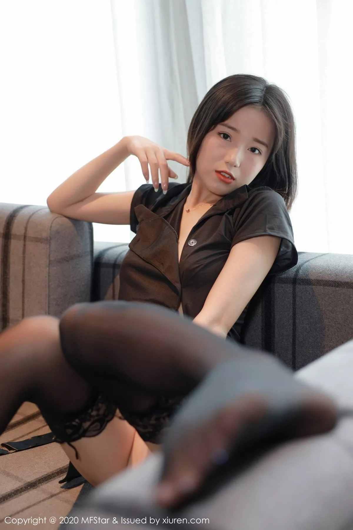 秀人集.com_[MFStar模范学院]Vol.375_嫩模仓井优香私房黑色服饰配丁字裤黑色蕾丝袜魅惑写真66P