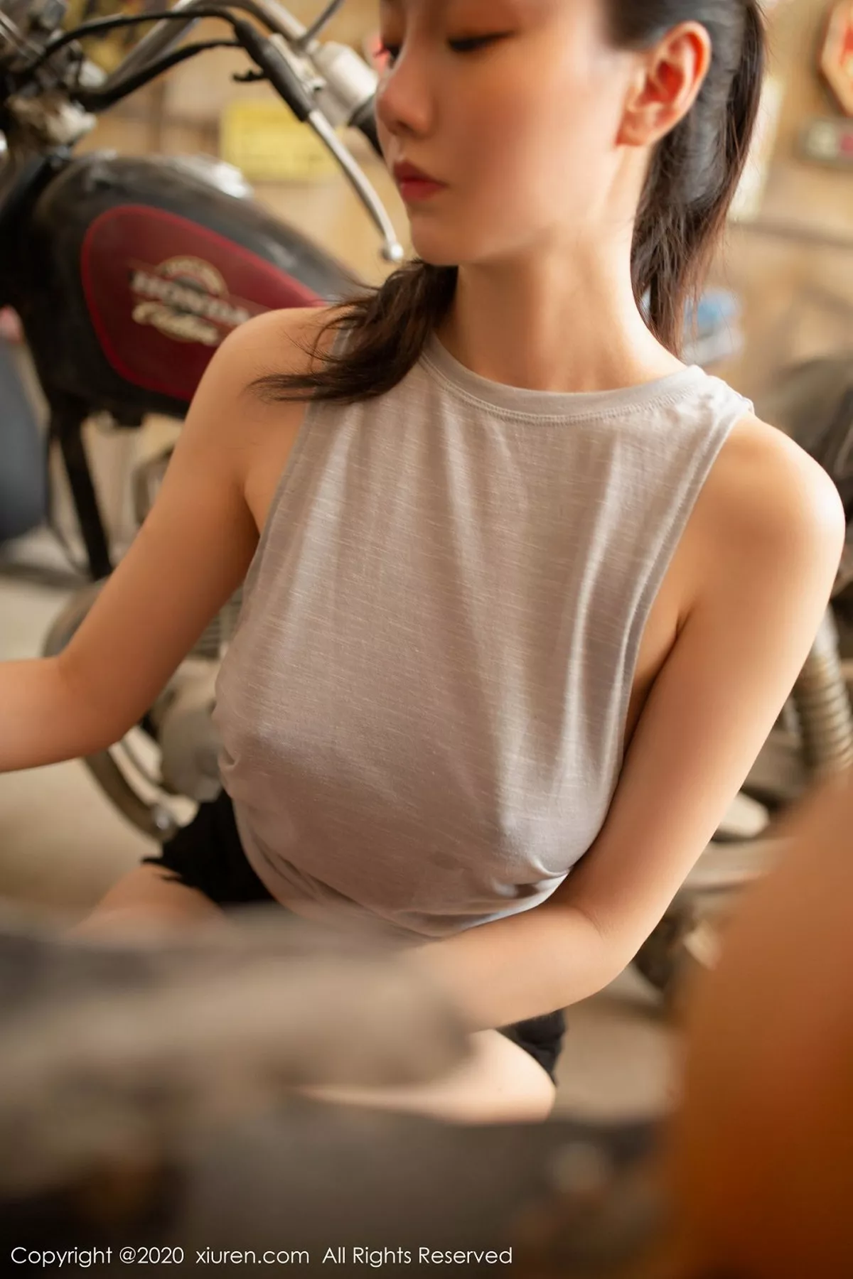 秀人集.com_[XiuRen秀人网]No.2493_嫩模安然Maleah汗湿修理工主题性感汗衫配黑色蕾丝内裤惹火写真73P