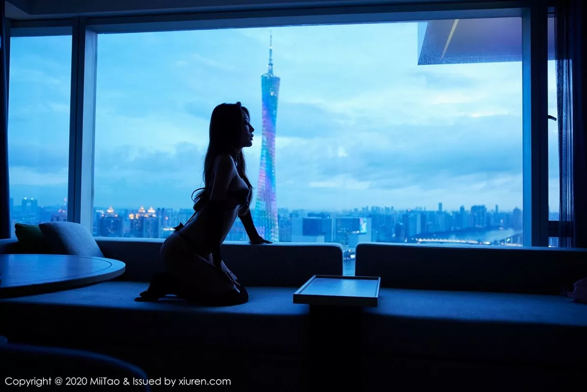 秀人集.com_[MiiTao蜜桃社]Vol.144_嫩模优米Yumi私房性感真空女仆装侧露豪乳撩人诱惑写真29P