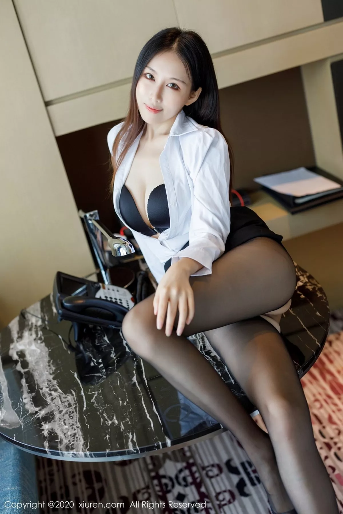 秀人集.com_[XiuRen秀人网]No.2649_嫩模月音瞳白衬衣秘书OL主题黑短裙配开档黑丝裤袜撩人诱惑写真46P