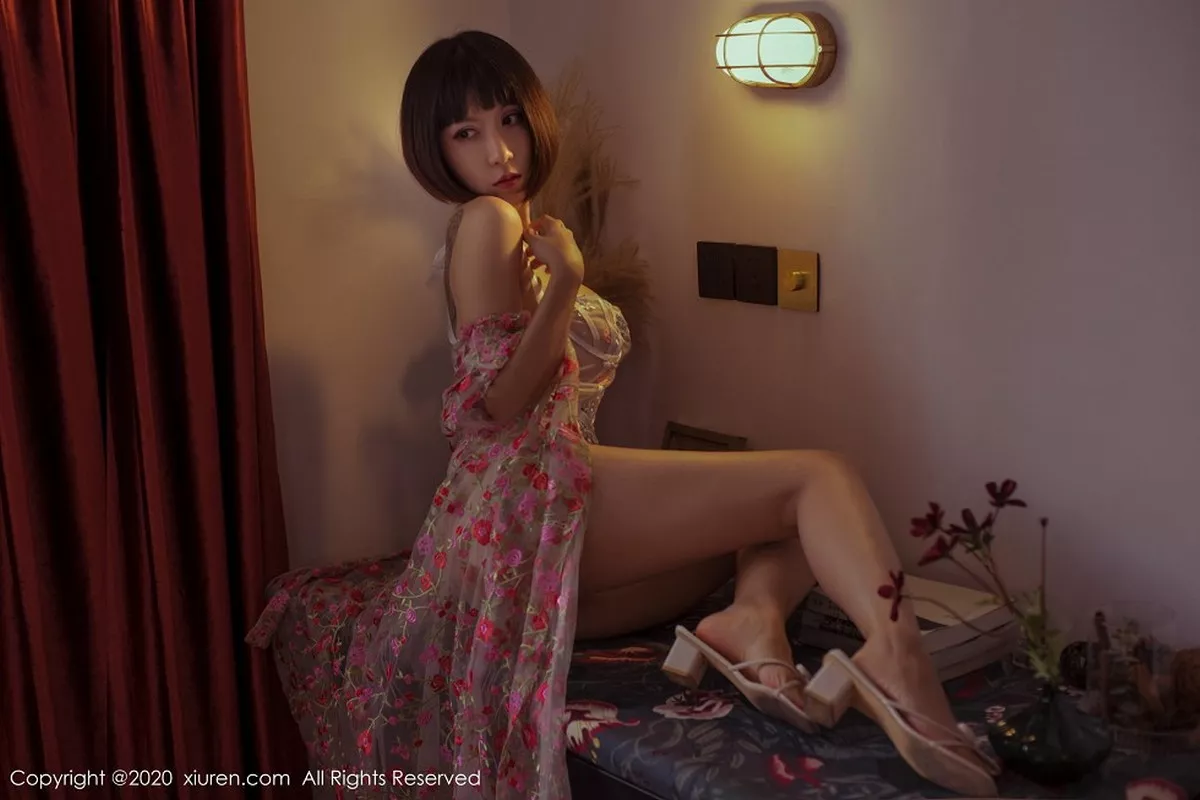 秀人集.com_[XiuRen秀人网]No.2654_大美妞安妮斯朵拉私房色戒旗袍配透视内衣秀魔鬼身材诱惑写真53P