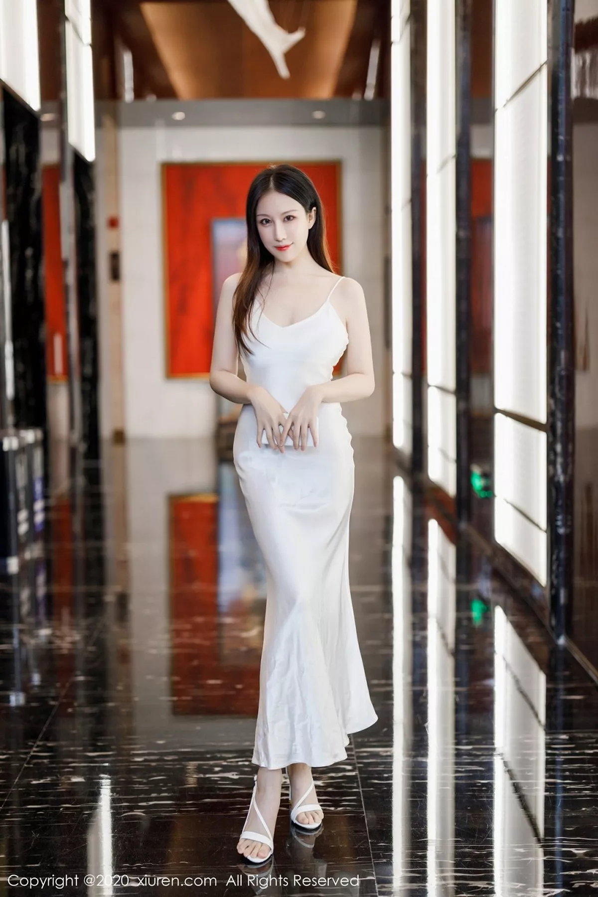 秀人集.com_[XiuRen秀人网]No.2675_嫩模月音瞳私房华丽蕾丝吊裙配无内肉丝裤袜秀翘臀极致魅惑写真47P