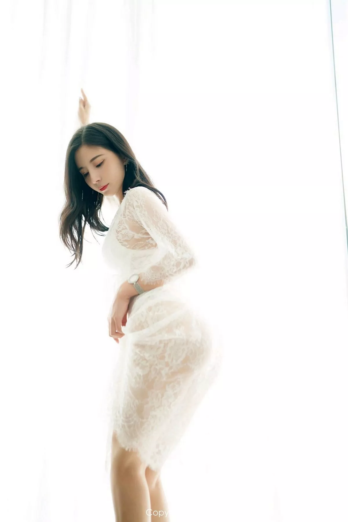 秀人集.com_[FeiLin嗲囡囡]VOL.348_嫩模小蛮妖Yummy私房缕空薄纱裙秀性感内衣完美身材写真70P