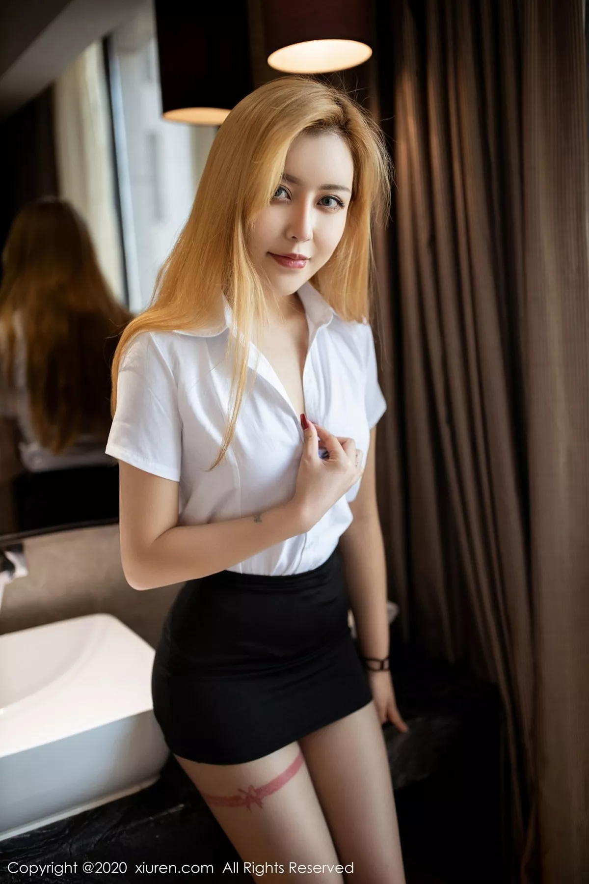 秀人集.com_[XiuRen秀人网]No.2685_新人模特徐安冉miki性感职场秘书OL主题半脱露完美身材诱惑写真40P