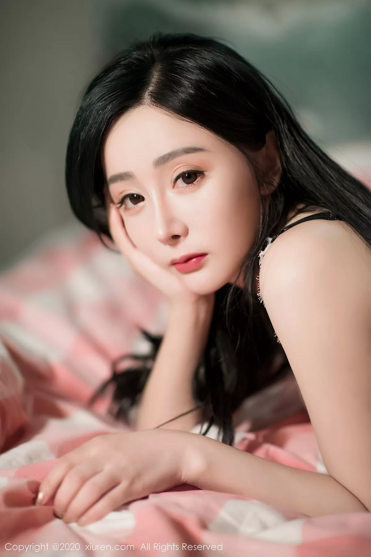 秀人集.com_[XiuRen秀人网]No.2605_新人嫩模允薾私房性感黑色情趣内衣配黑丝袜秀完美身材诱惑写真42P