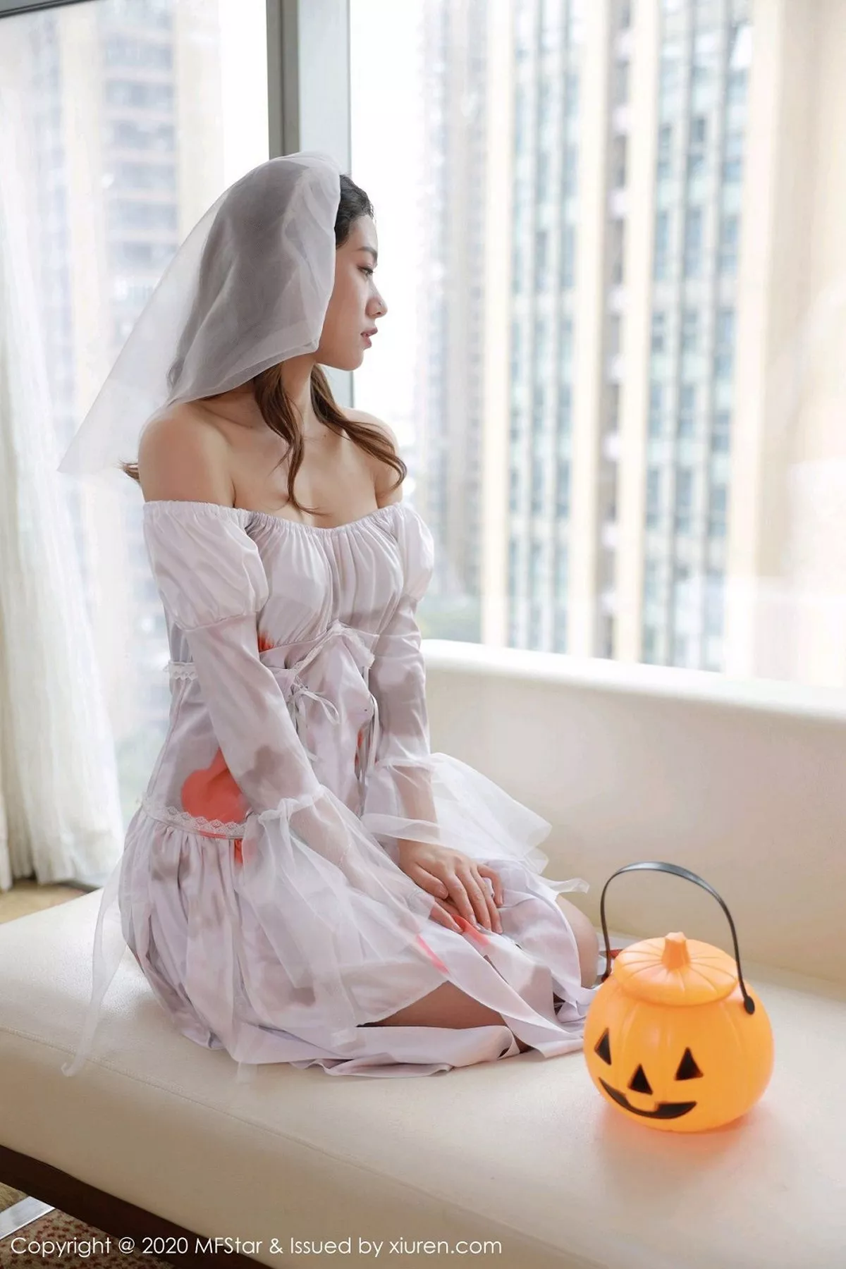 秀人集.com_[MFStar模范学院]Vol.408_嫩模方子萱万圣节鬼新娘主题撩裙露蕾丝内裤诱惑写真61P