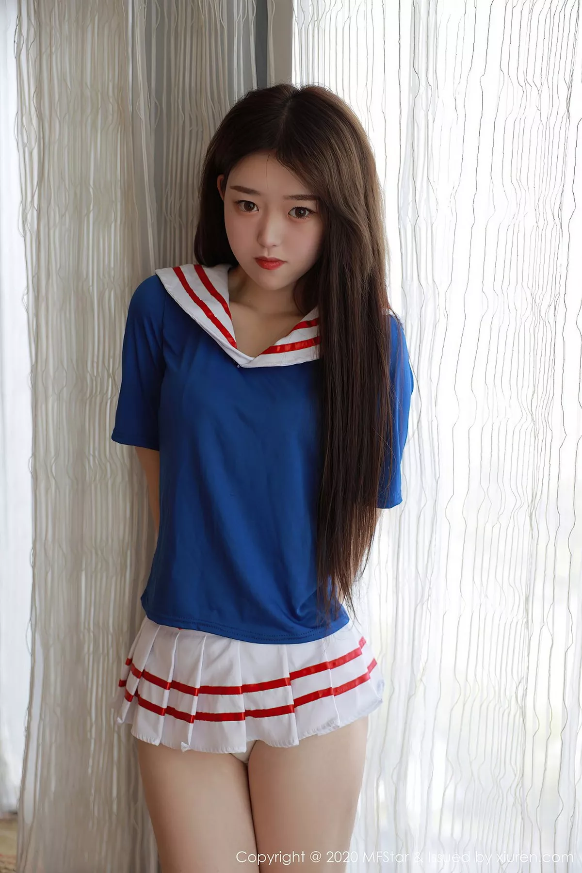 秀人集.com_[MFStar模范学院]Vol.395_嫩模小奶瓶呜鸣私房水手服性感百褶裙秀翘臀美腿诱惑写真60P