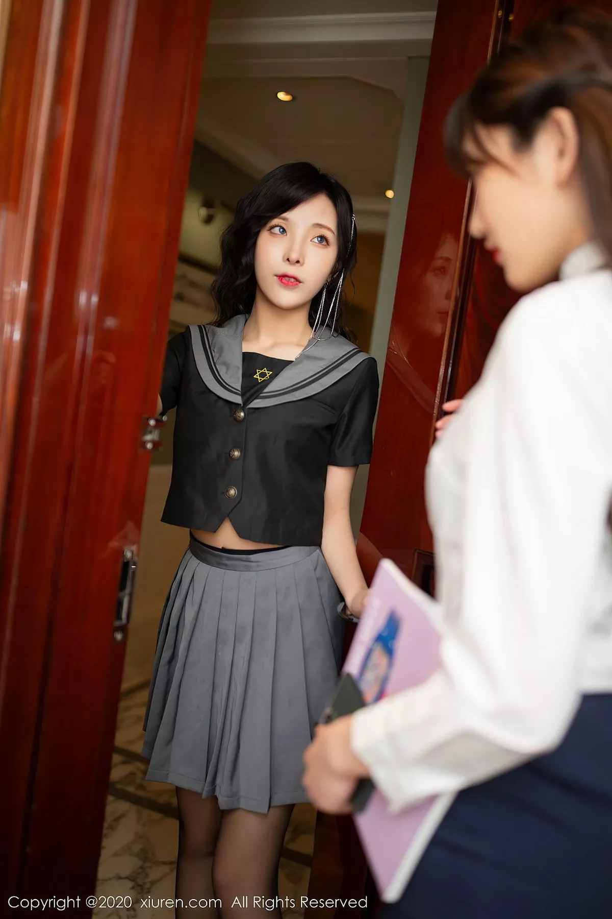 秀人集.com_[XiuRen秀人网]No.2626_模特合集师生剧情主题前传陈小喵＆陆萱萱性感姐妹花调情诱惑写真70P