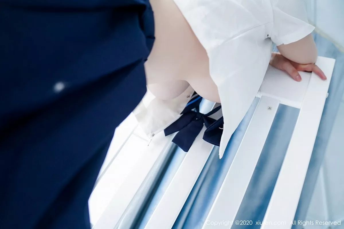 秀人集.com_[XiuRen秀人网]No.2629_女神糯美子Mini三亚旅拍经典学生制服主题私房捆绑撩人诱惑写真45P