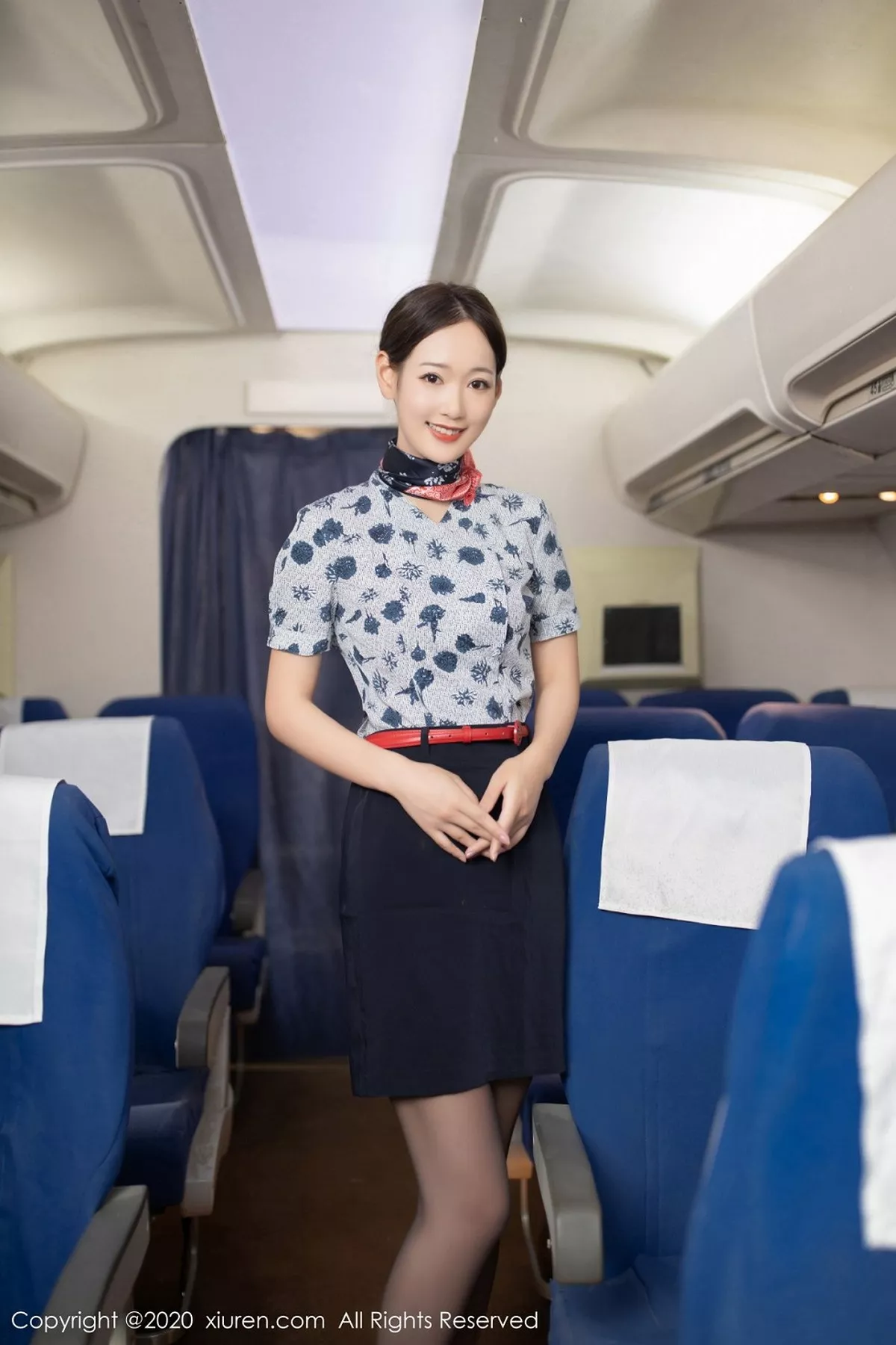 秀人集.com_[XiuRen秀人网]No.2840_嫩模唐安琪空姐下班后主题性感红色内衣配开档黑丝裤袜诱惑写真70P