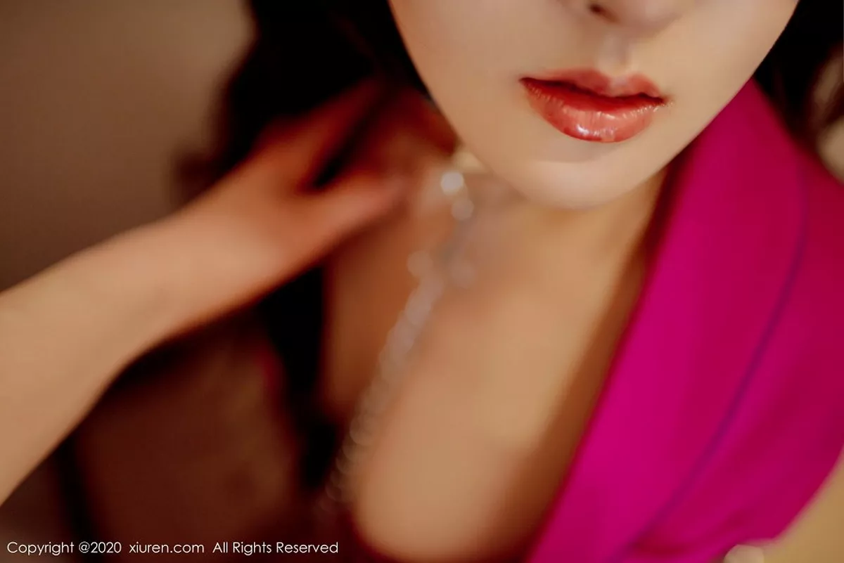 秀人集.com_[XiuRen秀人网]No.2770_嫩模白露小猪私房情趣捆绑破烂黑丝裤袜秀惹火身材极致诱惑写真45P