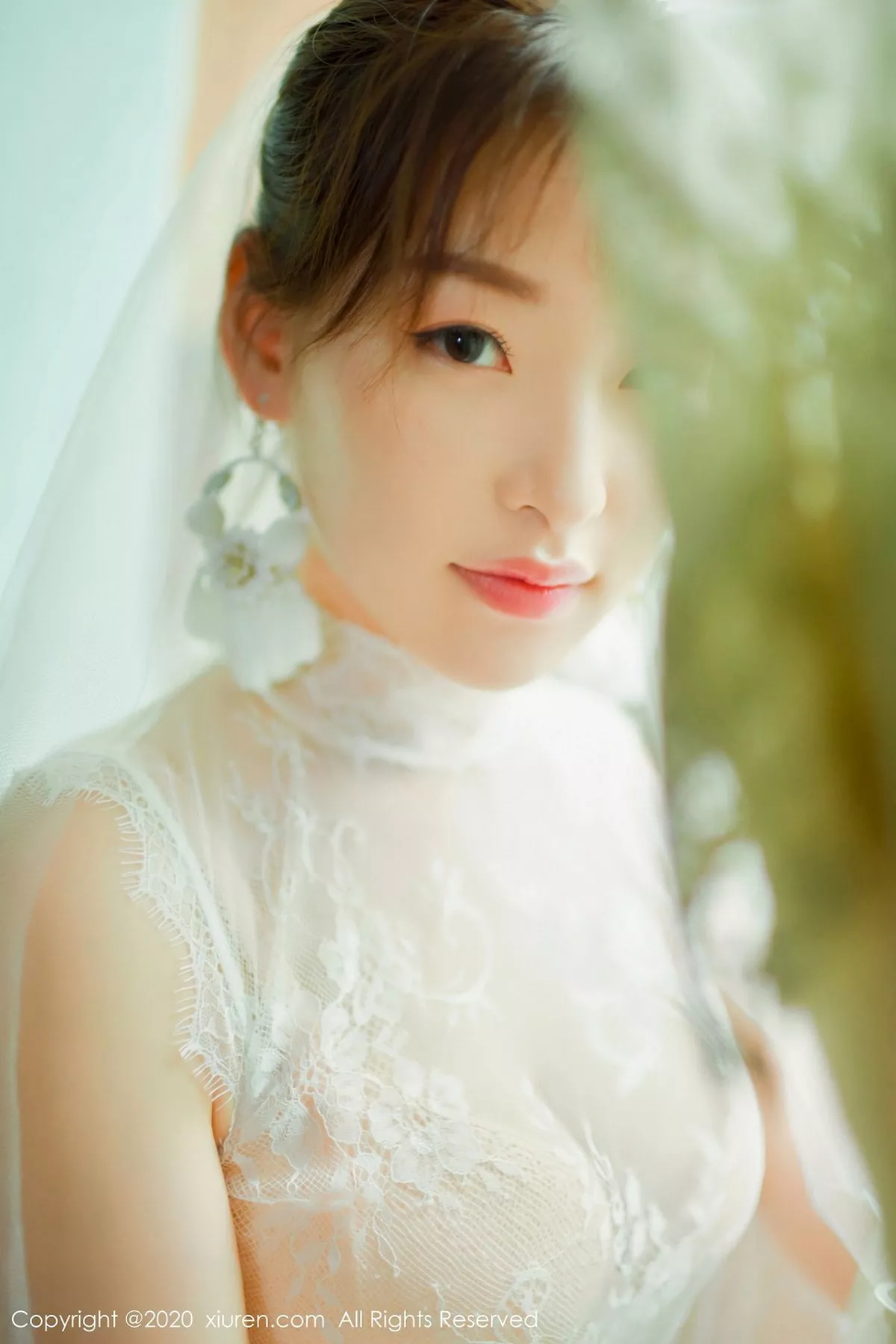 秀人集.com_[XiuRen秀人网]No.2848_嫩模范京宜私房洞房花烛夜主题白色蕾丝内衣透视秀惹火身材写真64P